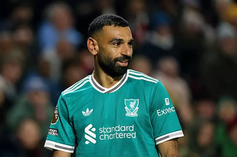 سلوت: هدف محمد صلاح خيالي.. وهزيمة ليفربول هي الأسوأ لي